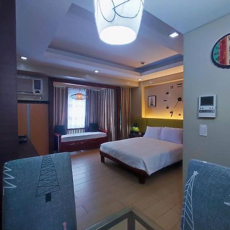 Two Palmtree Villas Newport Boulevard Near Naia 3 Pasay City Манила Экстерьер фото