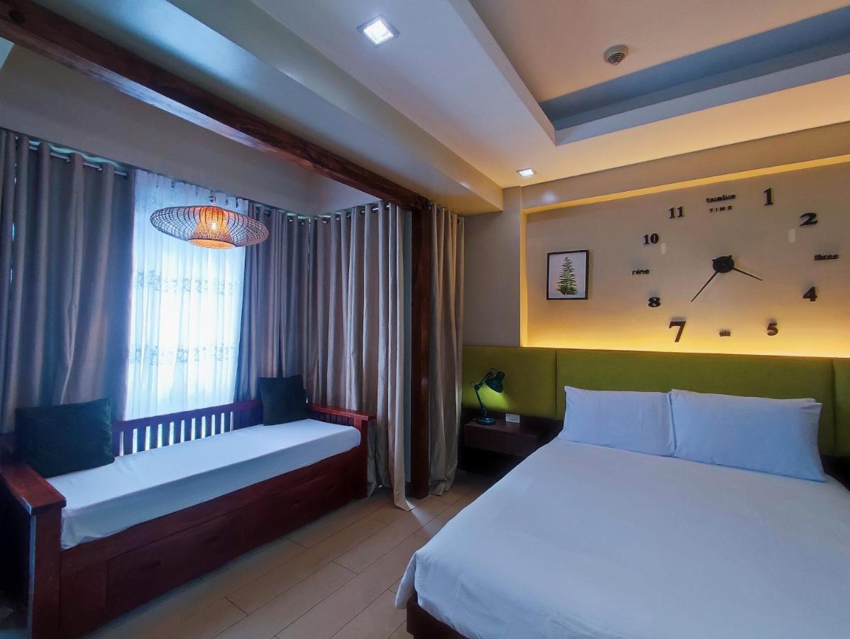 Two Palmtree Villas Newport Boulevard Near Naia 3 Pasay City Манила Экстерьер фото